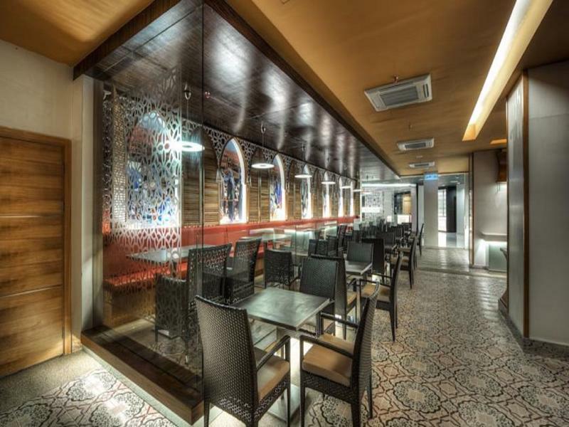 Raia Hotel Kota Kinabalu Exteriör bild